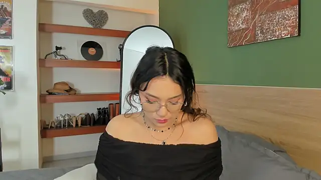 Snapshot of lana_vance chatting on 26, 6, 2026 lana vance online show from 26, 6, 2026