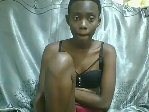 Snapshot of Tish_Leylah chatting on 1, 7, 2026 Tish Leylah online show from 1, 7, 2026