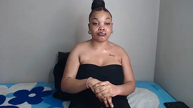 SexyMoe04 online show from 25, 7, 2026