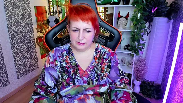 Joana Woods online show from 2, 7, 2026