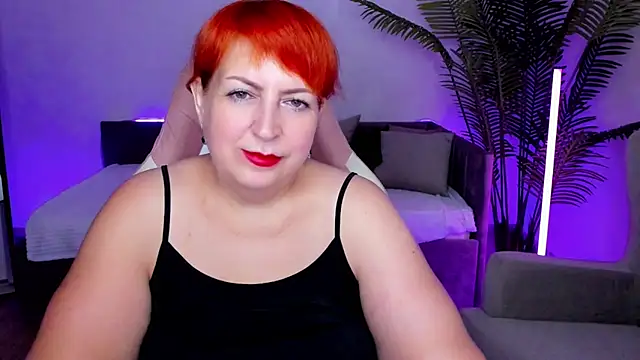 Joana Woods online show from 23, 7, 2026
