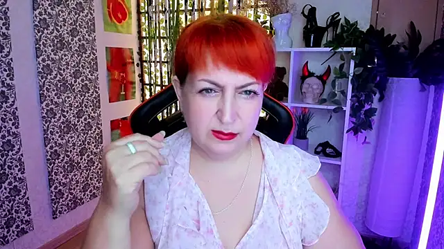 Joana Woods online show from 1, 8, 2026