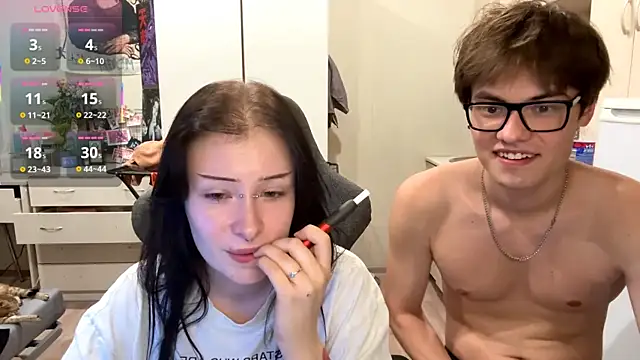 JadeNoiiir online show from 25, 7, 2026