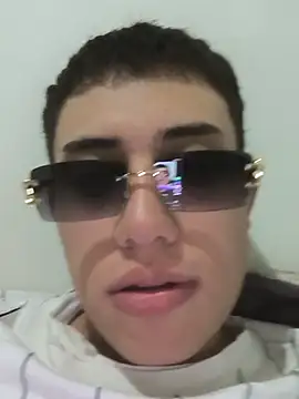 Thiagoo Vega online show from 7, 7, 2026