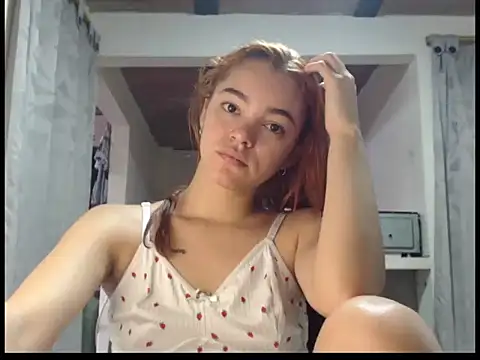 estrella-cutte online show from 4, 7, 2026