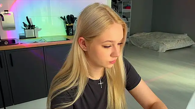 MichelleMargiela online show from 14, 7, 2026