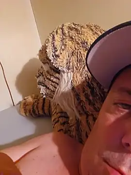 heterohotguy78 online show from 18, 7, 2026