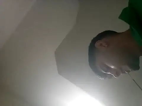 Snapshot of Aronfox23 chatting on 29, 6, 2026 Aronfox23 online show from 29, 6, 2026