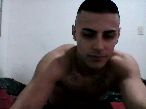 Snapshot of Aronfox23 chatting on 28, 7, 2026 Aronfox23 online show from 28, 7, 2026