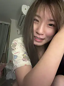 Snapshot of Uugirl00 chatting on 25, 7, 2026 Uugirl00 online show from 25, 7, 2026