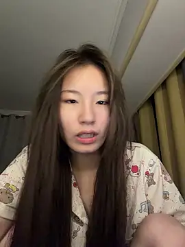 Snapshot of Uugirl00 chatting on 27, 7, 2026 Uugirl00 online show from 27, 7, 2026