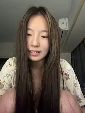Snapshot of Uugirl00 chatting on 28, 7, 2026 Uugirl00 online show from 28, 7, 2026