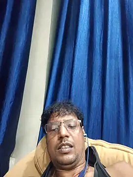 Snapshot of 01Rexo chatting on 4, 8, 2026 01Rexo online show from 4, 8, 2026