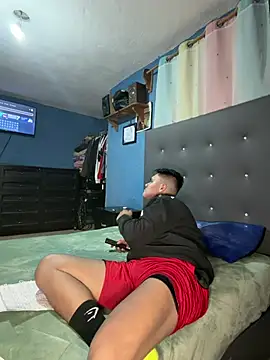 LatinoLeones online show from 19, 7, 2026