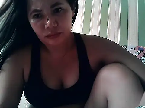steffani love online show from 28, 7, 2026