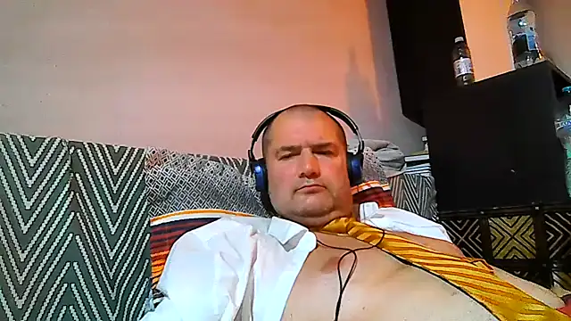 CristianDaniel78 online show from 2, 8, 2026