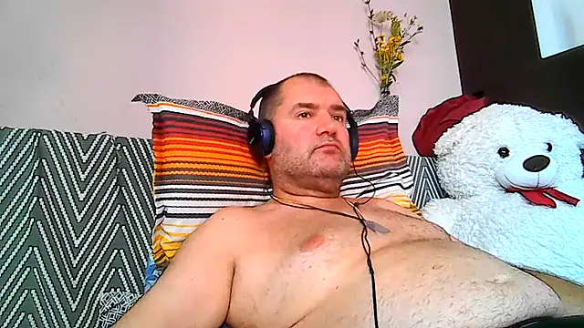 CristianDaniel78 online show from 9, 8, 2026