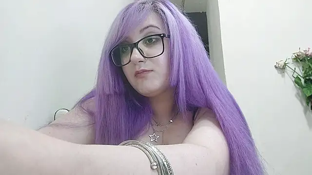 Snapshot of FeliniKatechini chatting on 9, 8, 2026 FeliniKatechini online show from 9, 8, 2026