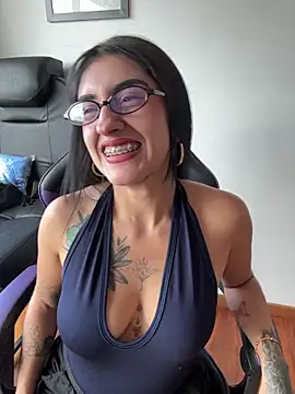 JennaNovva online show from 28, 7, 2026
