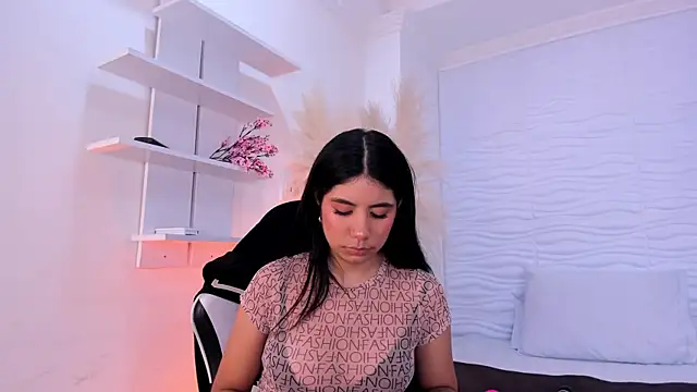 AylinLove  online show from 25, 7, 2026