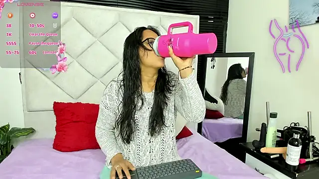 azul moonn online show from 31, 7, 2026