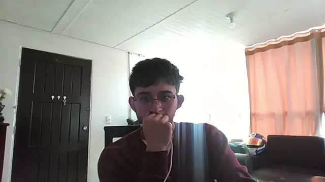 Snapshot of Nubmaster999 chatting on 15, 7, 2026 Nubmaster999 online show from 15, 7, 2026