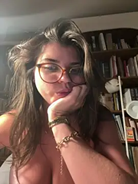 romanelove online show from 22, 6, 2026