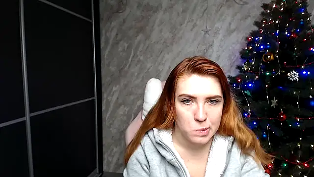 Reginasmilee online show from 22, 12, 2025