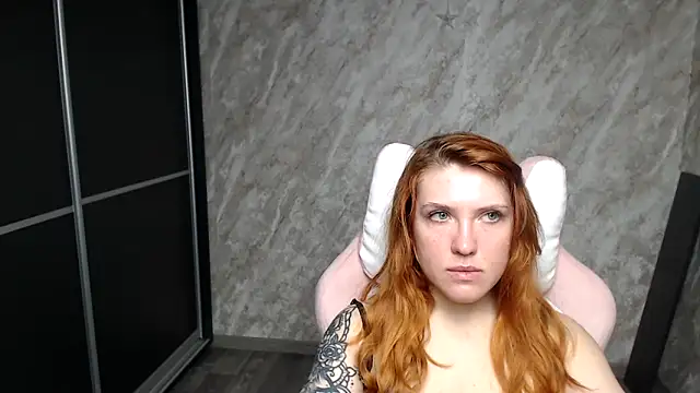 Reginasmilee online show from 2, 3, 2026