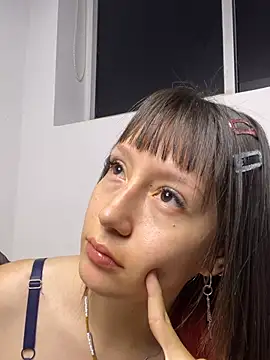 im lizzy17 online show from 9, 7, 2026