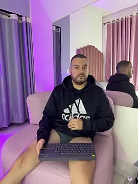 Nicola D Angelo online show from 3, 7, 2026