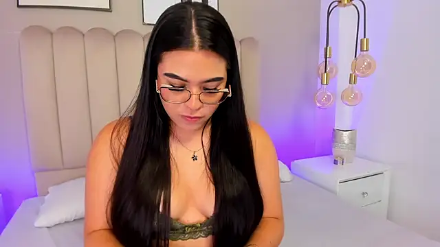 MarahBaker35 online show from 24, 7, 2026