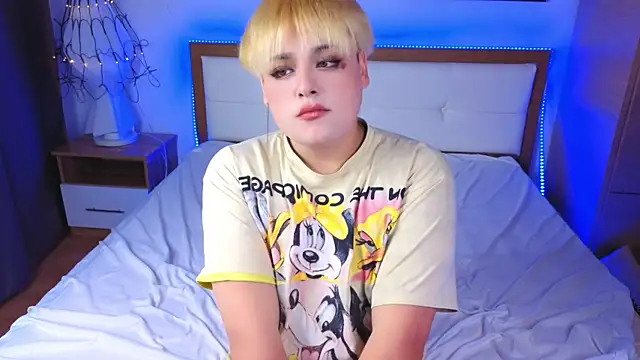 Snapshot of Princess_Diana2 chatting on 5, 7, 2026 Princess Diana2 online show from 5, 7, 2026