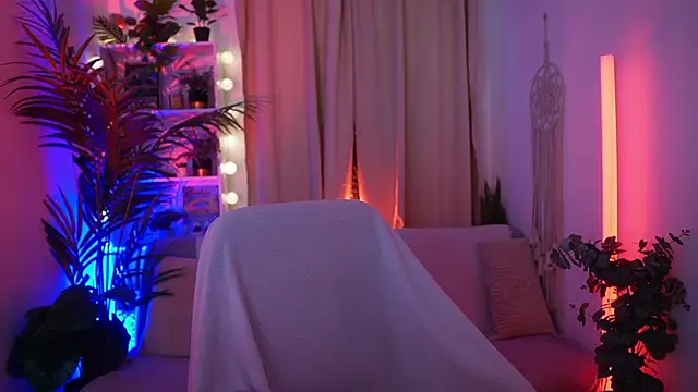 Anna Leah  online show from 2, 7, 2026