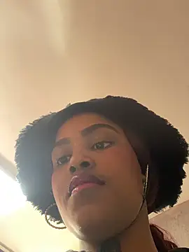 Snapshot of Ayla_Noir chatting on 23, 7, 2026 Ayla Noir online show from 23, 7, 2026