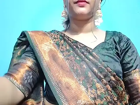Snapshot of Adhiti_1 chatting on 16, 7, 2026 Adhiti 1 online show from 16, 7, 2026