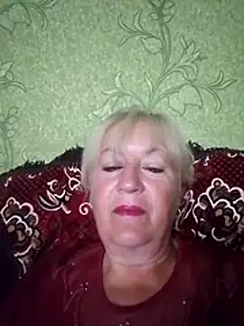EmmaSwan555 online show from 4, 7, 2026