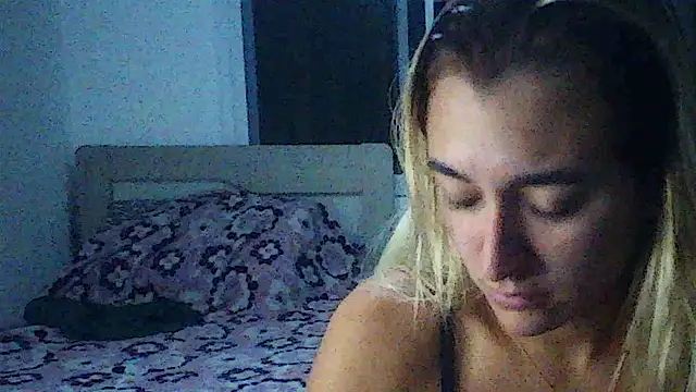 LunaVelvvet online show from 5, 8, 2026