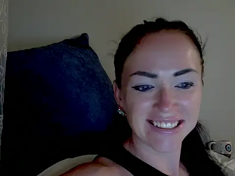 Call me Sugar  online show from 10, 7, 2026