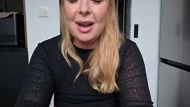 TammyJeann online show from 15, 9, 2025