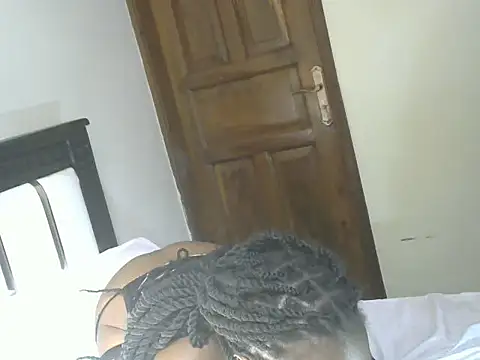 thickpetite online show from 6, 7, 2026