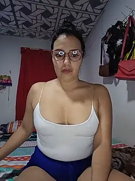 Snapshot of Ariel__xoxo chatting on 17, 7, 2026 Ariel xoxo online show from 17, 7, 2026
