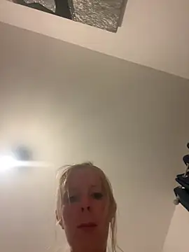 XX-Angel-XX online show from 14, 7, 2026