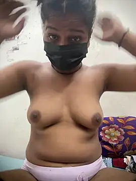 Snapshot of Kiransingh51 chatting on 15, 7, 2026 Kiransingh51 online show from 15, 7, 2026