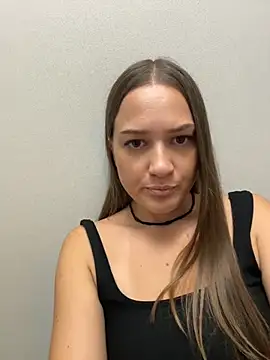 Luxyvibes online show from 6, 8, 2026