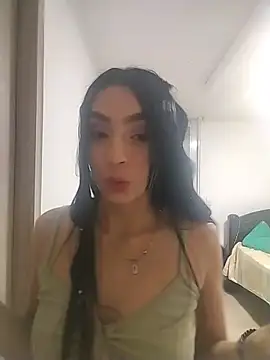 Brittany astor online show from 8, 7, 2026