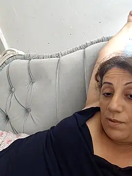esineee online show from 15, 7, 2026