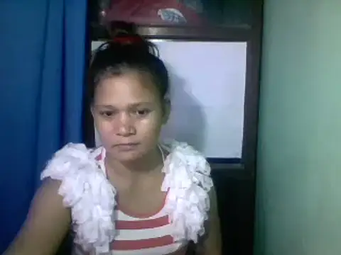 Lovelypinay26 online show from 14, 7, 2026