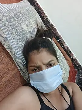 Snapshot of Madhuri_cute_kaur chatting on 20, 7, 2026 Madhuri cute kaur online show from 20, 7, 2026