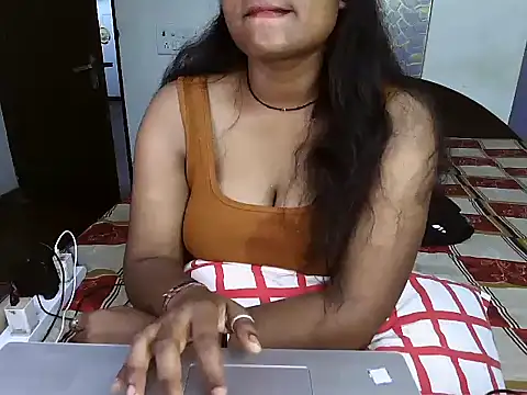 Snapshot of Ma_ya7 chatting on 15, 7, 2026 Ma ya7 online show from 15, 7, 2026